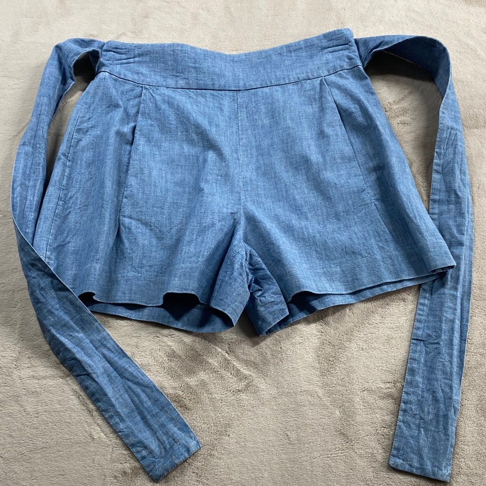 J.Crew Tie-Waist Short in Chambray Womens 4 High Rise Paperbag Pleated Blue Belt
